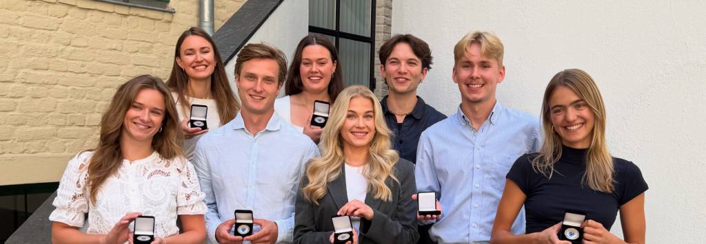 EDC23F04-8115-4341-84EE-B1132ADF57BC (2)