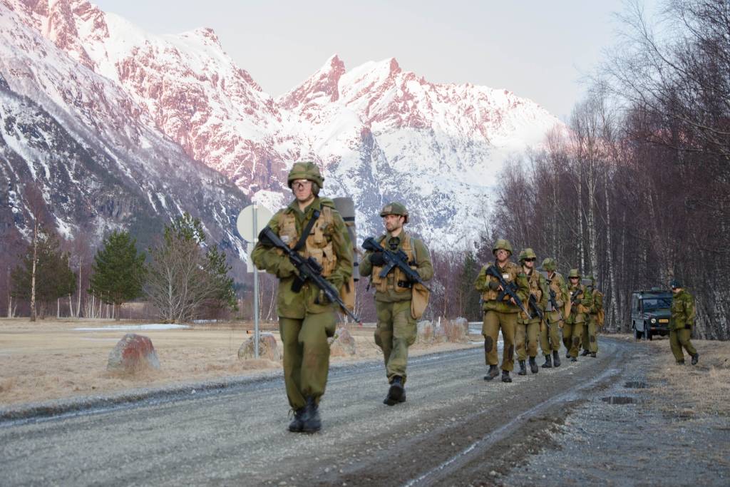 Kandidater på opptak til innsatsstyrke Archery, Møre og Fjordane heimevernsdistrikt 11